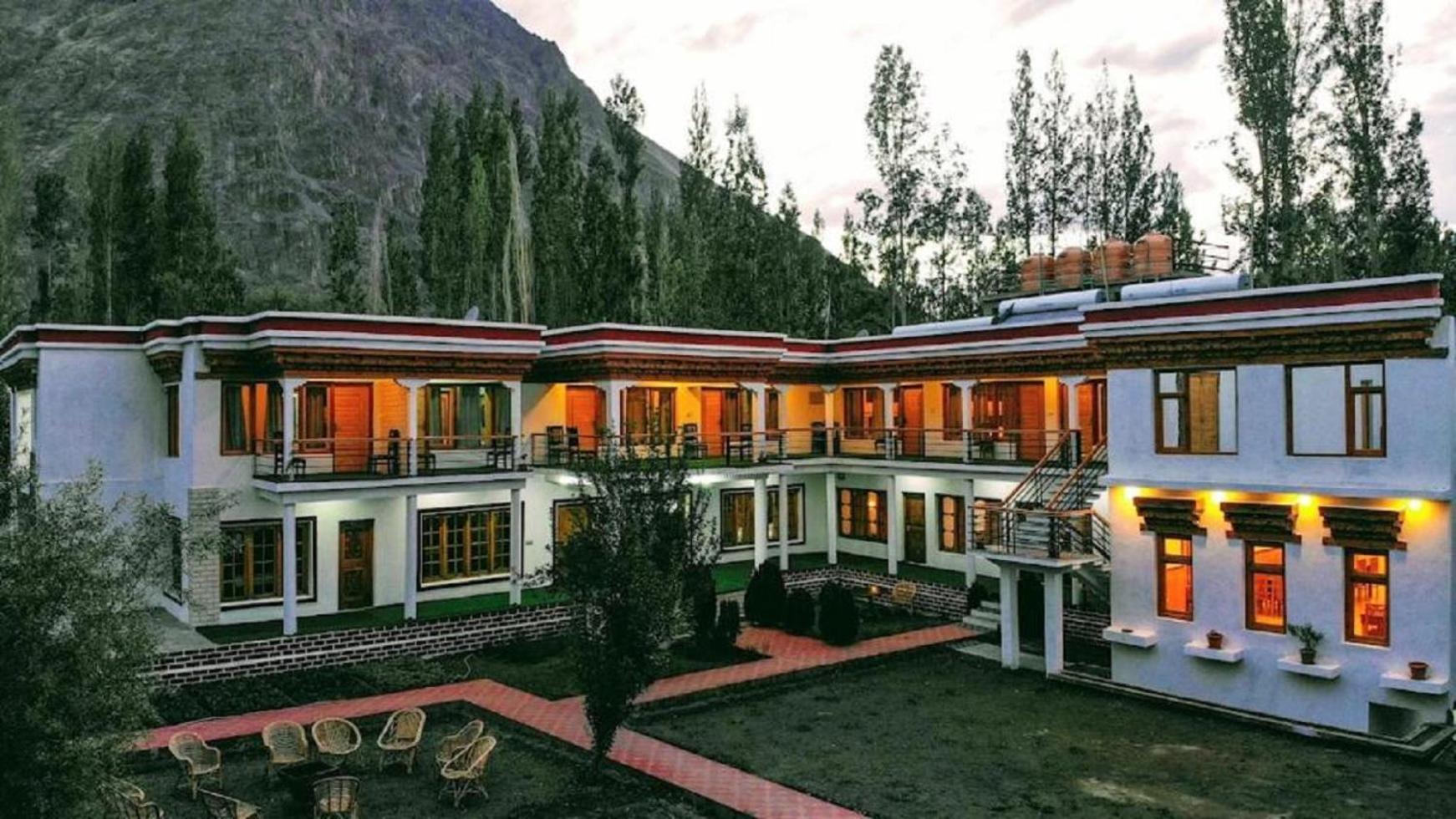 Hotel The Nubra Residency, Hunder Exterior photo