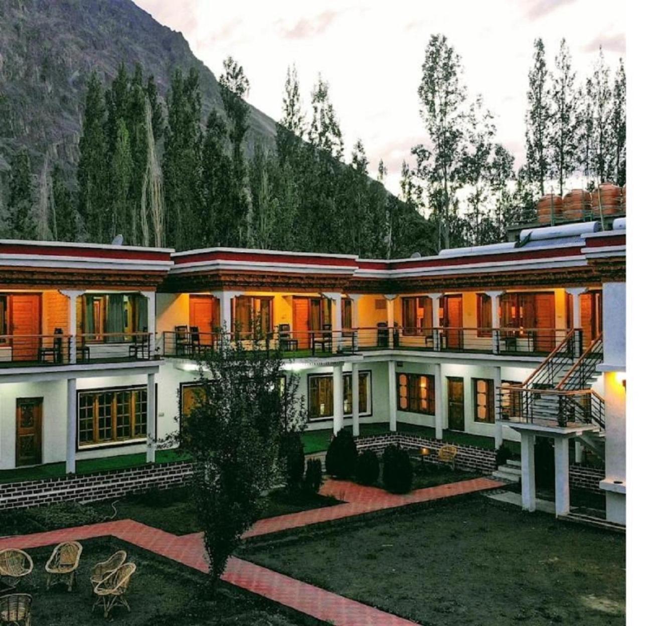 Hotel The Nubra Residency, Hunder Exterior photo